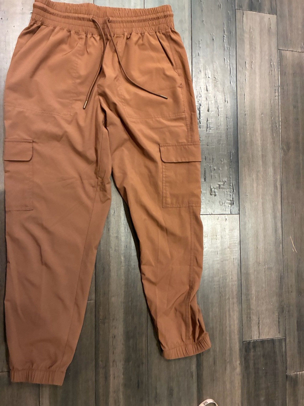 Women’s Old Navy StretchTech Cargo Jogger Pants Rust size s